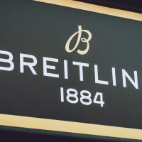 高級時計をブロックチェーン で真贋保証、スイス Breitlingが実利用