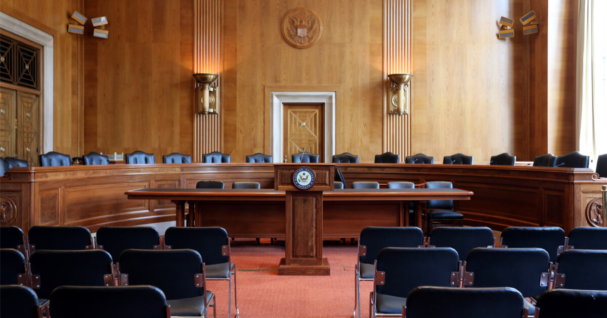 米上院銀行委員会長、仮想通貨「クラリティ法案」で銀行幹部らと協議