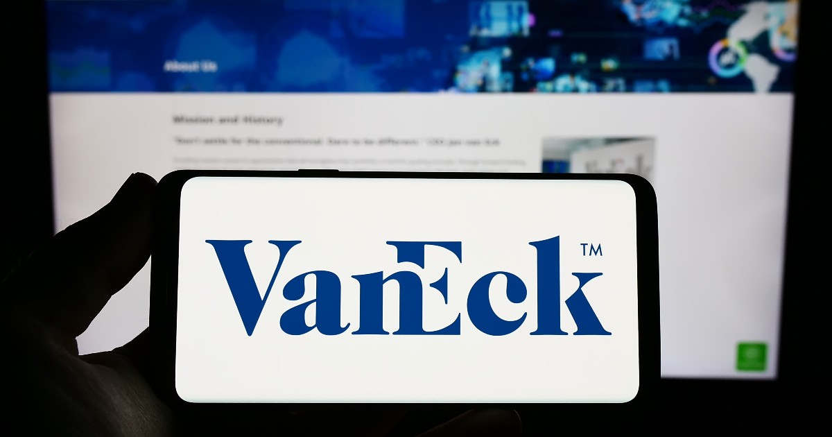 ビットコイン長期保有者の売却減少も、警戒モード維持=ヴァンエック